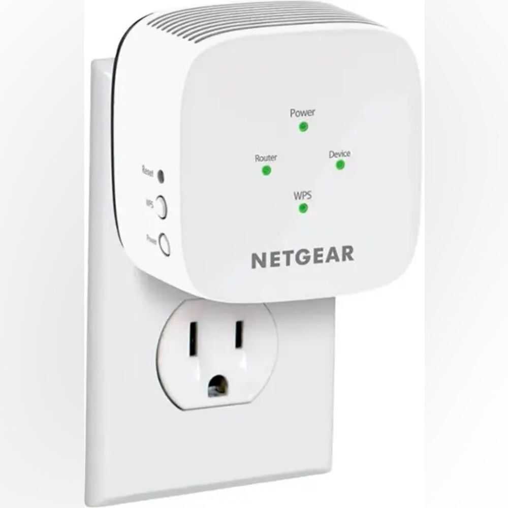 NETGEAR White WiFi Range Extender - Picture 3 of 15